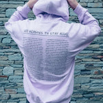 Sweatshirt '100 Gründe, am Leben zu bleiben'.