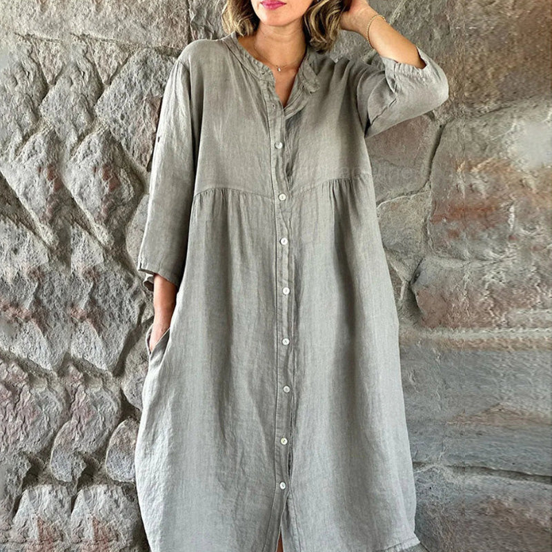 Einfacher, stimmungsvoller, lockerer Kleid