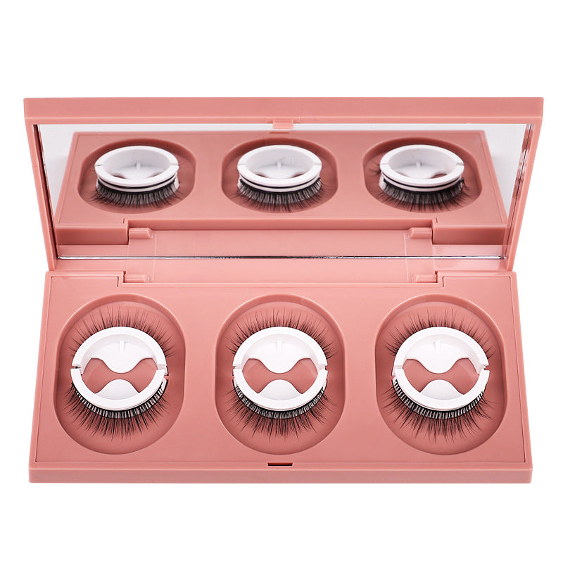 Selbstklebende falsche Wimpern