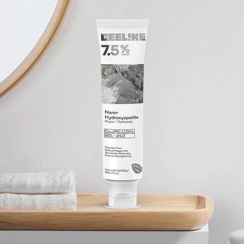Hydroxylapatit-Zahnpasta zur Reparatur und Aufhellung der Zähne