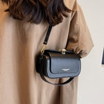 Trendige Mini-Quadrattasche