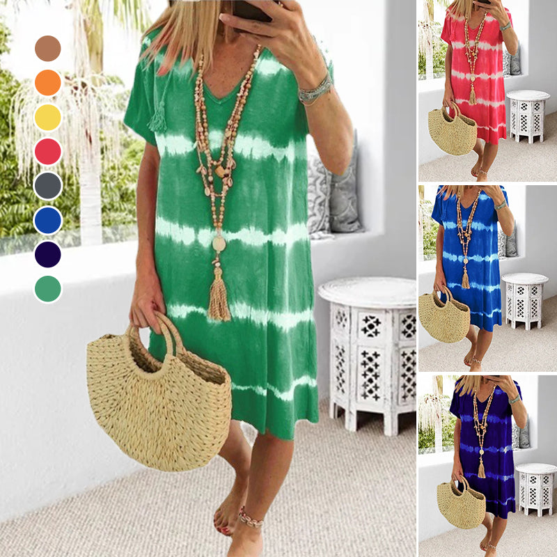 Kurzärmliges, lockeres T-Shirt-Kleid mit Batikmuster und Streifenmuster