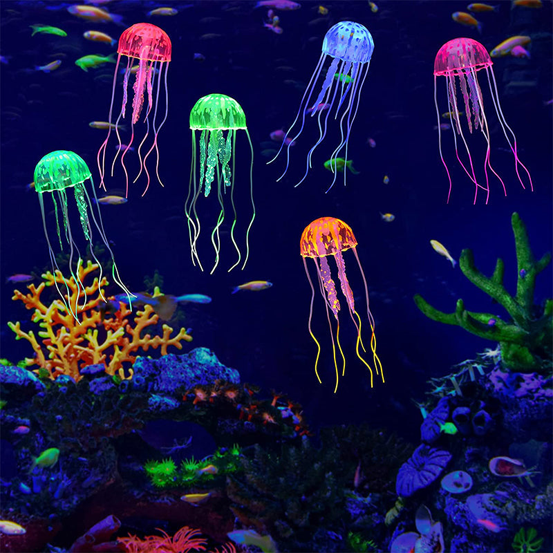Aquarienlandschaftssimulation transparente fluoreszierende Quallendekoration