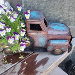 Frühling Sommer großer rustikaler Bauernwagen