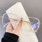 Stylische Anti-Blaulicht-Brille zum Abnehmen