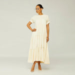 Lockeres Kleid mit V-Ausschnitt