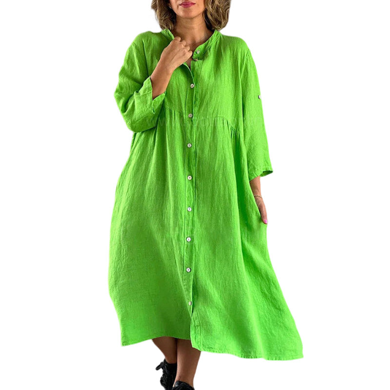 Einfacher, stimmungsvoller, lockerer Kleid