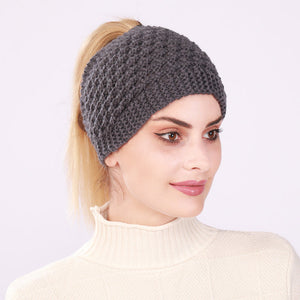 Ausgehöhlter Pferdeschwanz Frauen Beanie