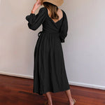 Kleid mit Rüschen und Laternenärmeln